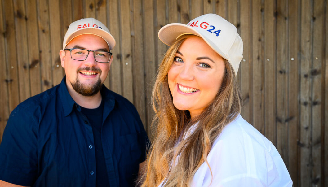 Ansvarlig redaktør Erik Waatland og journalist Elisabeth Gulbrandsen i SALG24. Ansvarlig redaktør Erik Waatland og journalist Elisabeth Gulbrandsen i SALG24.