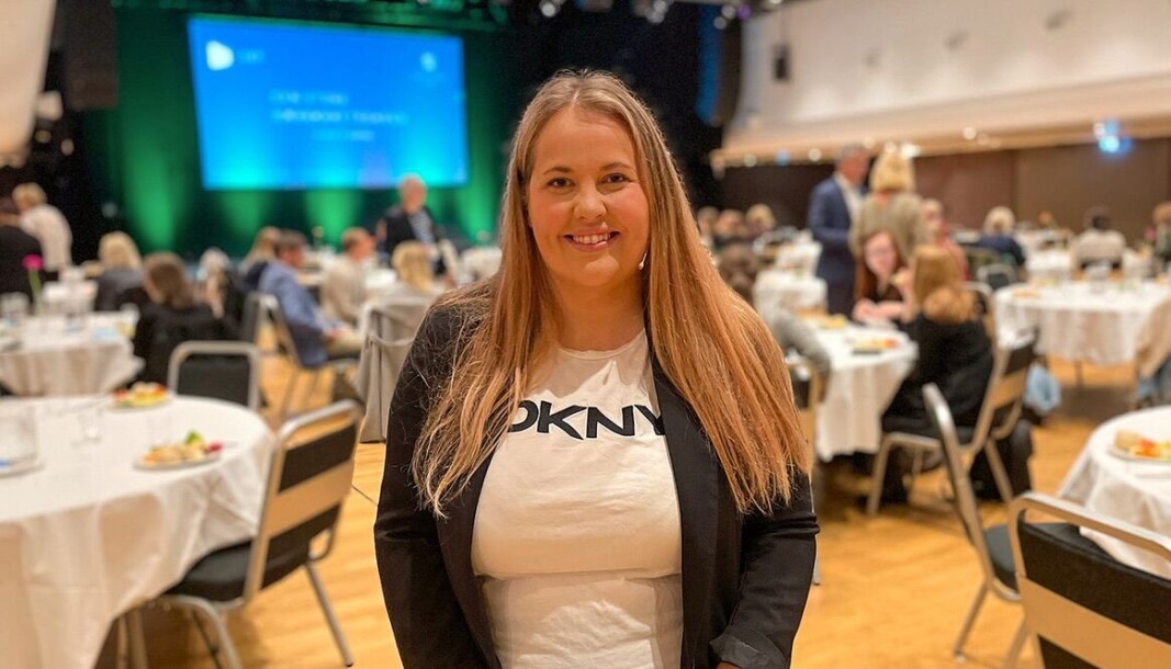 Mariell Sæternes oppfordrer kvinner til å melde seg som foredragsholdere til årets salgskonferanse i Bergen, 17. november. Mariell Sæternes oppfordrer kvinner til å melde seg som foredragsholdere til årets salgskonferanse i Bergen, 17. november.