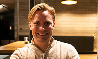 Per Anders (30) er den eneste selgeren i bedriften