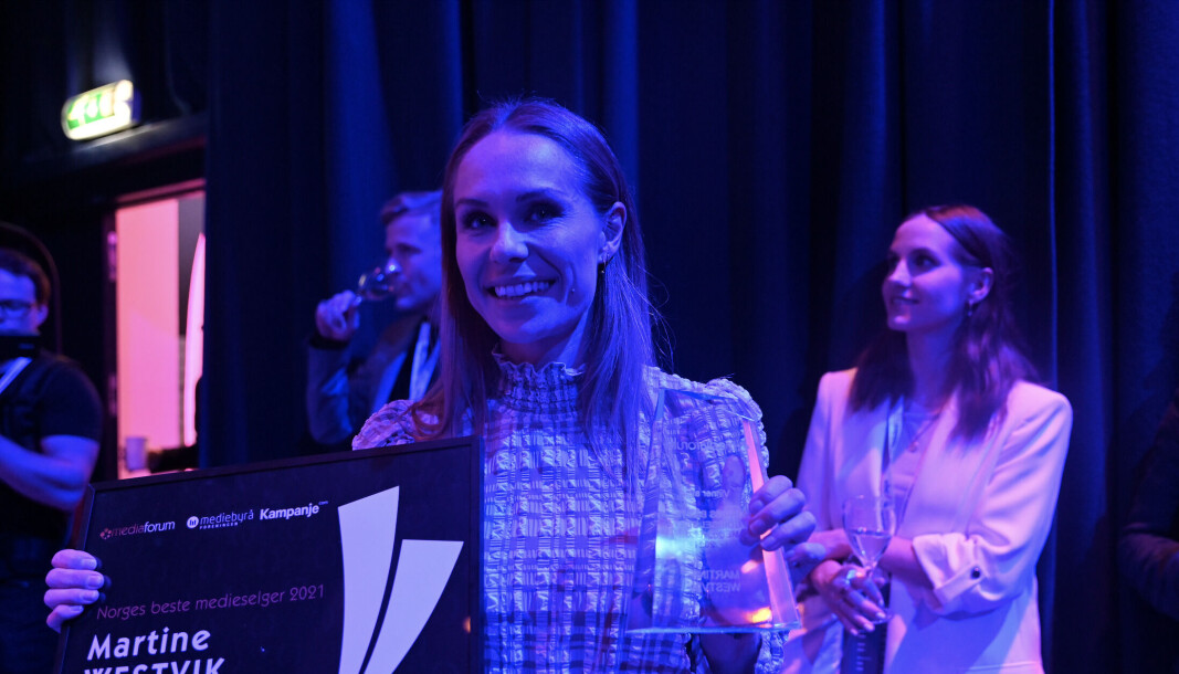 Martine Westvik kan smykke seg med tittelen Norges beste medieselger, 2021. Martine Westvik kan smykke seg med tittelen Norges beste medieselger, 2021.