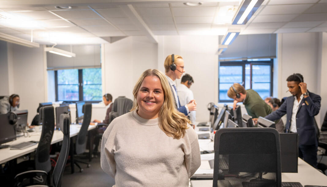 Malin Wien er glad for at ringende kolleger er tilbake på kontoret deres i Oslo etter nedstengingen. Malin Wien er glad for at ringende kolleger er tilbake på kontoret deres i Oslo etter nedstengingen.