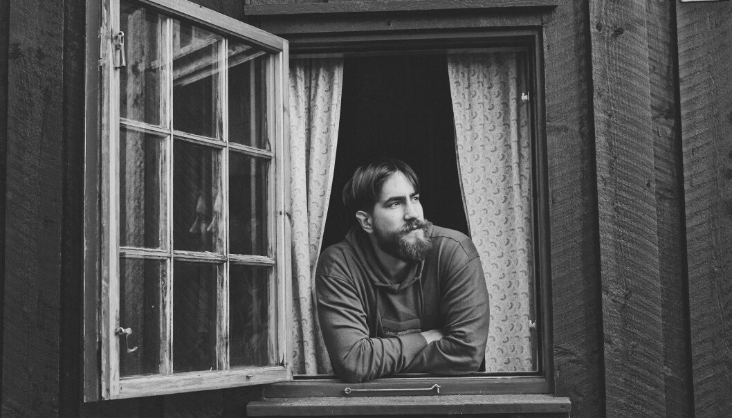 Johannes Mathisen var dørselger i mange år. Nå jobber han som bedriftsrådgiver, og er nominert til høythengende pris. Johannes Mathisen var dørselger i mange år. Nå jobber han som bedriftsrådgiver, og er nominert til høythengende pris.