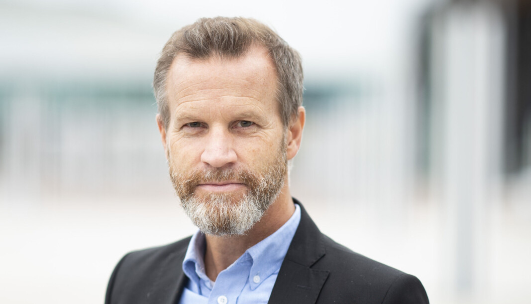 Pressesjef i Telenor, Anders Krokan. Pressesjef i Telenor, Anders Krokan.