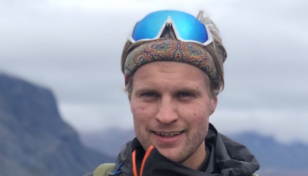 Daniel Belsnes har snart fullført sin utdanning innenfor salg og markedsføring. Daniel Belsnes har snart fullført sin utdanning innenfor salg og markedsføring.