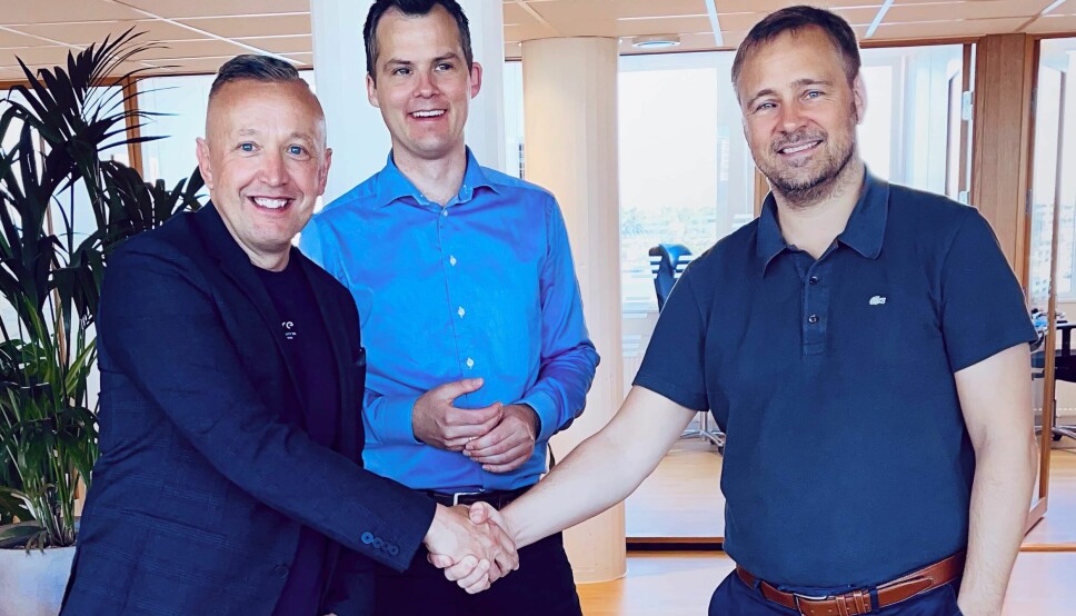 Kjetil Hundhammer fra Hubify AS, sammen med Chief Business Development Officer i DSD, Martin Økland og Chief Investment Officer i DSD, Kjartan Melberg.