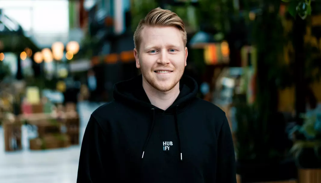 Fredrik Fornes er markedsfører og foredragsholder for Hubify.